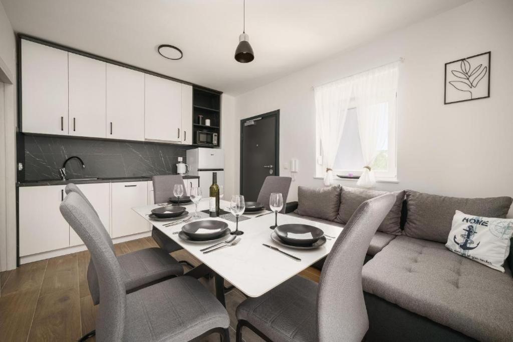 Apartment Stefanio Водице Экстерьер фото